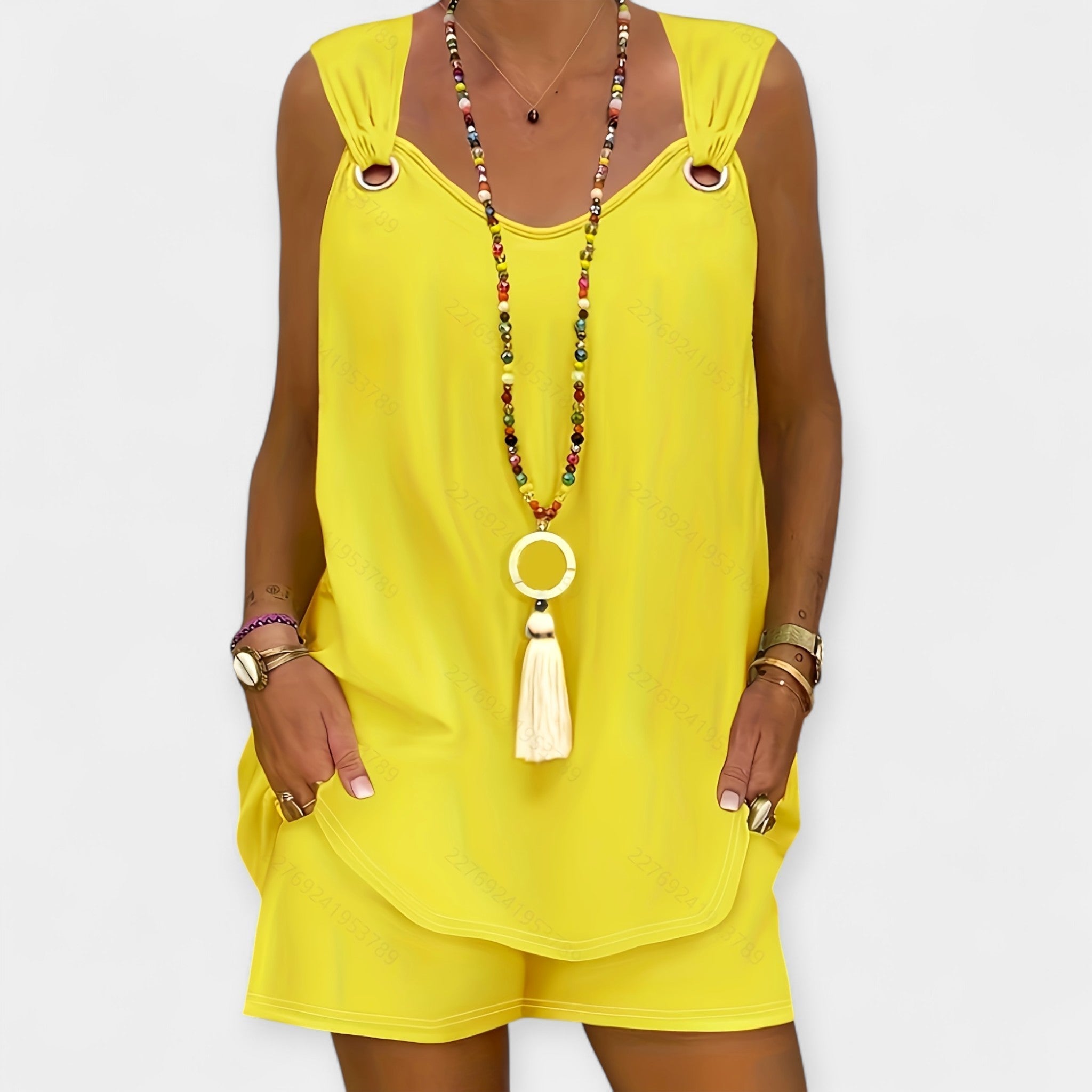 Súprava bez rukávov s šortkami