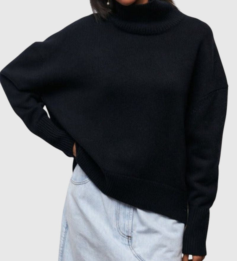 Ivana - Elegantný rolák