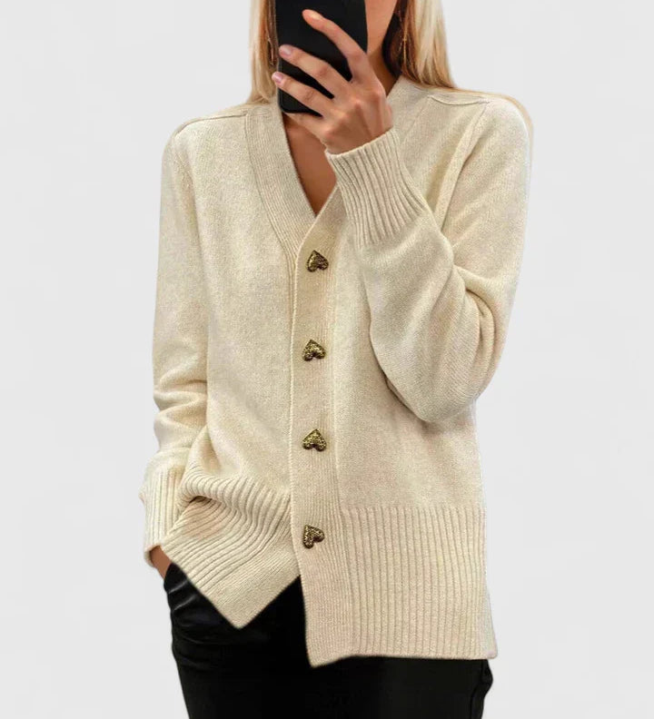 Katrin - Pletený kardigán s gombíkmi v tvare srdca