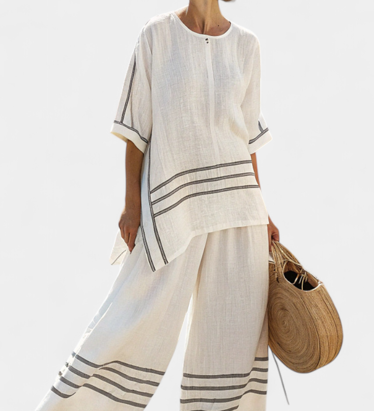 Overal so širokými pruhmi a asymetrickým strihom - moderný a pohodlný štýl