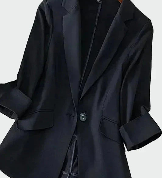 EMA - Elegantný pulóver s výstrihom