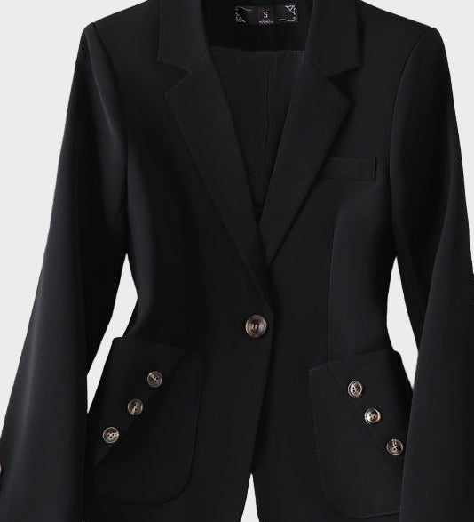 EMA - Elegantný pulóver s kapucňou