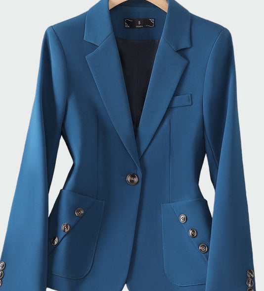 EMA - Elegantný pulóver s kapucňou