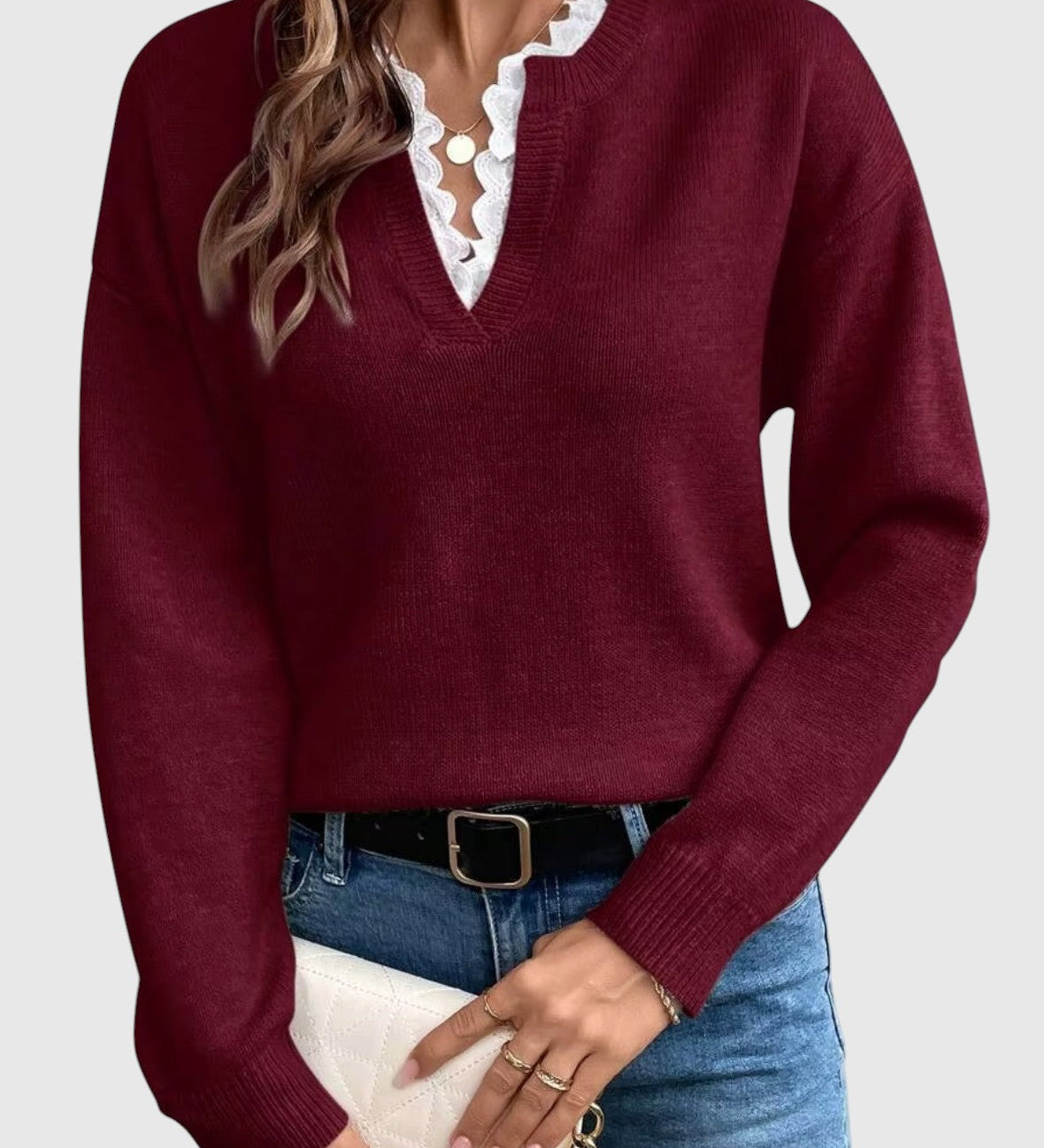 Karolína – Prémiový pulóver s čipkou na V-krku